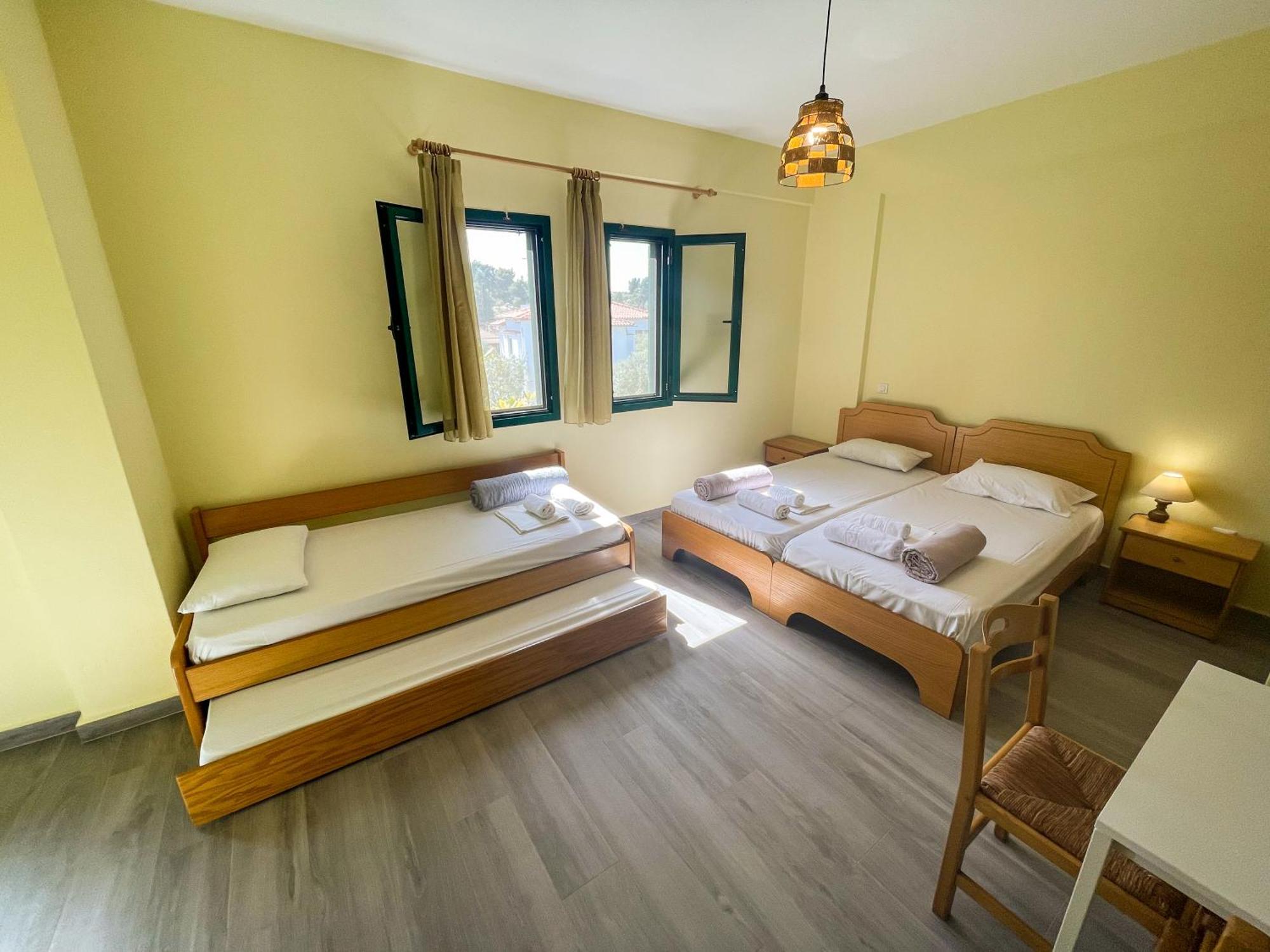 Sapfo Beach Studios Nikiti  Exterior photo