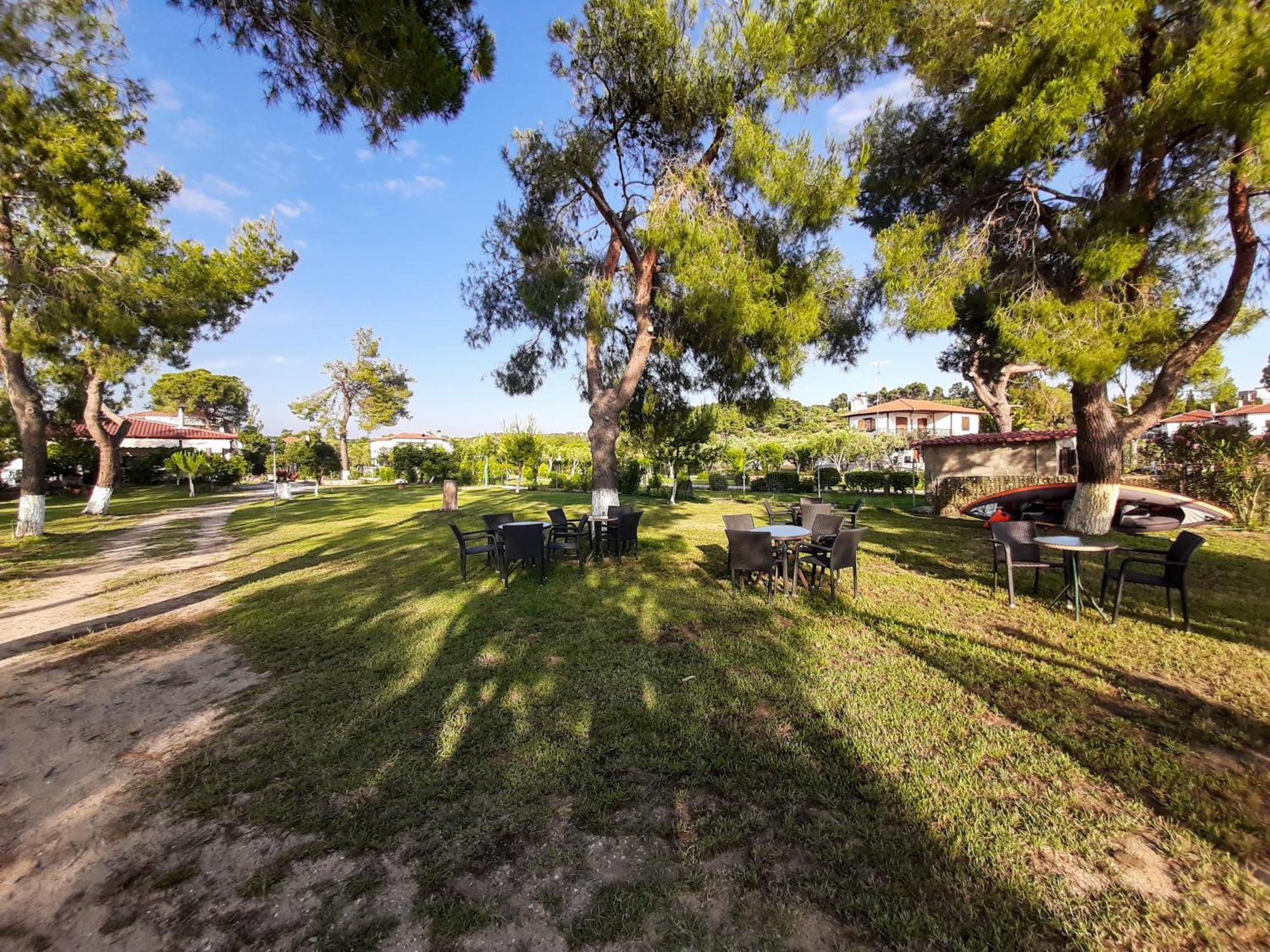 Sapfo Beach Studios Nikiti  Exterior photo